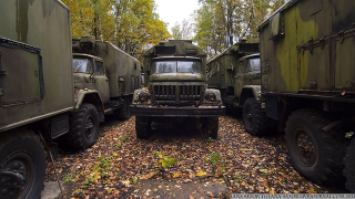 Illustration for article titled Excellent pictures of abandoned Russian military vehicles found in the woods